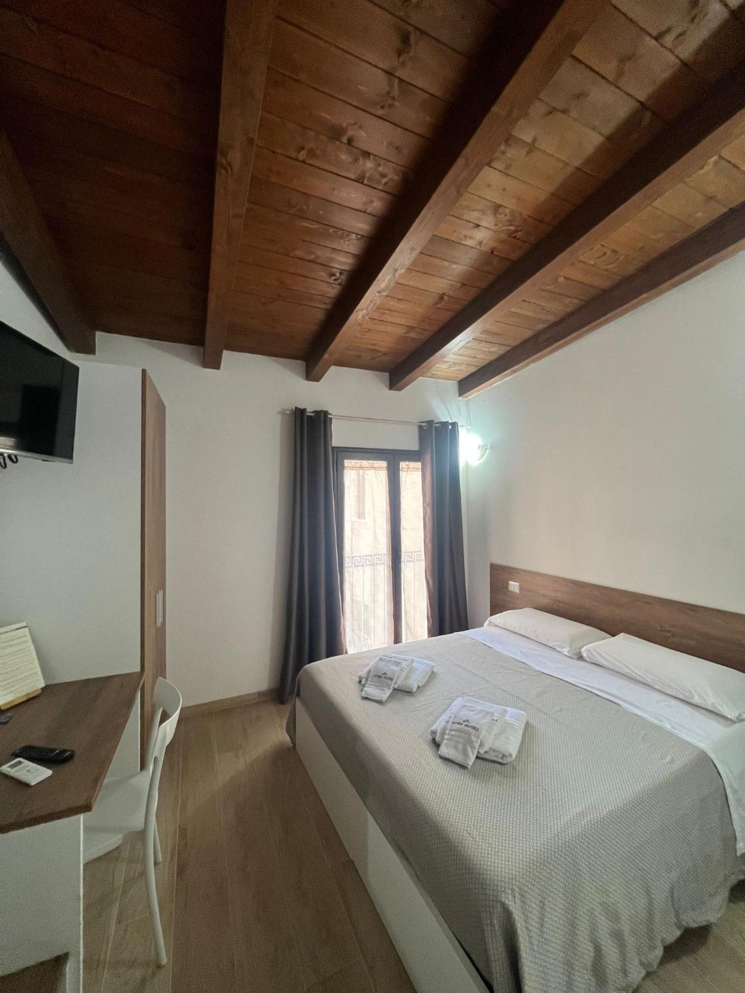 B&B Vittorio Emanuele Cirò Marina Kültér fotó